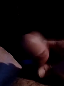 Snapshot of 69dagosto chatting on February 23, 2026, 5:57 pm 69dagosto online show from February 23, 2026, 5:57 pm