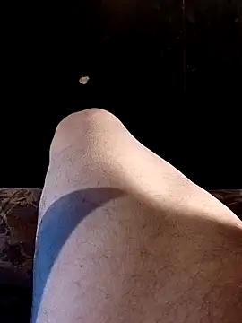 Snapshot of 69dagosto chatting on November 24, 2025, 9:37 pm 69dagosto online show from November 24, 2025, 9:37 pm