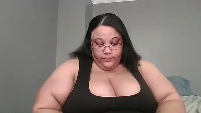 Snapshot of SexyBBW10790 chatting on July 12, 2026, 2:07 pm SexyBBW10790 online show from July 12, 2026, 2:07 pm