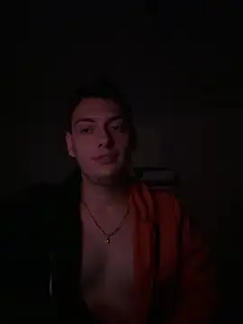 Hotdatev9 online show from October 19, 2025, 7:49 pm