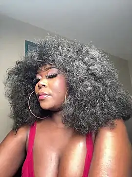 WomanNextdoor1 online show from January 18, 2026, 12:58 am