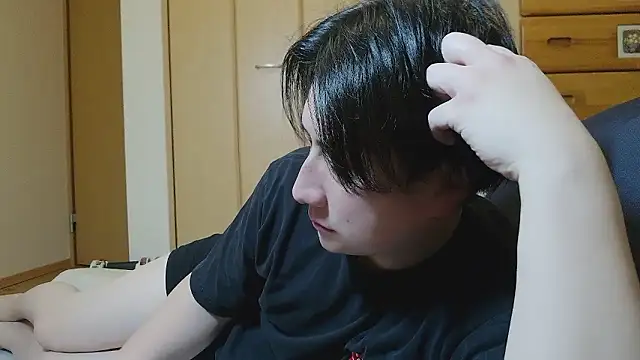 oyu kun online show from March 27, 2026, 12:39 pm