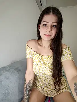 Bebybaba online show from November 3, 2025, 10:24 pm