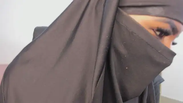 yasmin elite online show from January 15, 2026, 12:19 pm