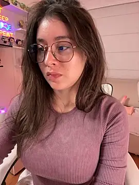 Sharon 07 online show from October 6, 2025, 11:38 pm