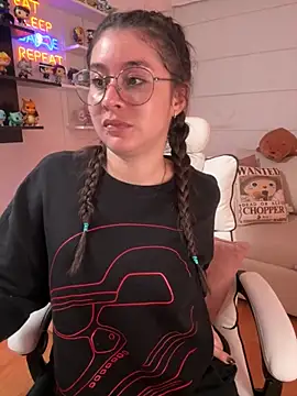 Sharon 07 online show from November 11, 2025, 11:42 pm