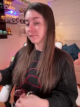 Sharon 07 online show from December 18, 2025, 12:38 am