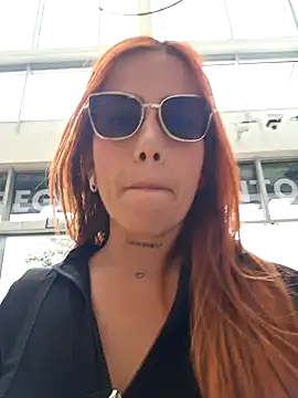 Alis xxx online show from November 6, 2025, 6:56 pm