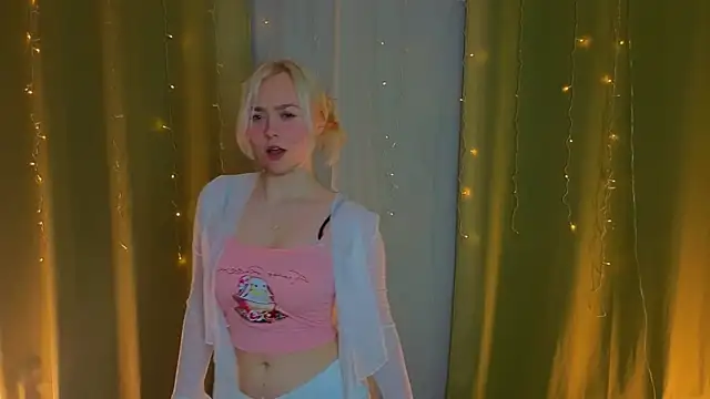 AccaCroyle online show from November 5, 2025, 7:50 pm