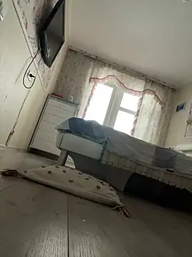 missevacrystal online show from March 29, 2026, 1:46 pm