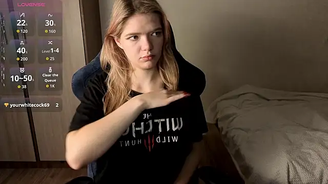 KatanaSVibe online show from October 30, 2025, 1:31 pm