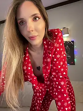 LINA ALL EYES ON YOU online show from December 20, 2025, 9:28 pm