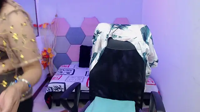 AmandaPeet online show from October 8, 2025, 8:31 pm