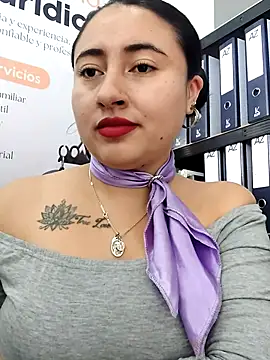 Snapshot of AMATISTA__16 chatting on May 28, 2026, 12:33 pm AMATISTA 16 online show from May 28, 2026, 12:33 pm
