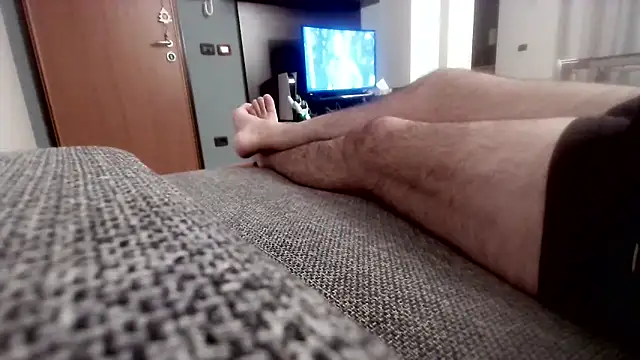 cucciolotto76 online show from November 16, 2025, 7:51 pm