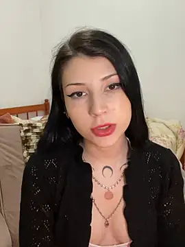 Snapshot of Privad_ravenna chatting on June 22, 2026, 3:25 am Privad ravenna online show from June 22, 2026, 3:25 am