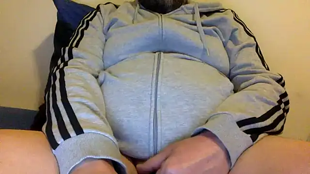 steve669 hot online show from February 4, 2026, 10:05 pm