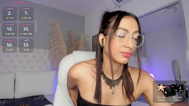 Snapshot of Ebonysweet__ chatting on February 24, 2026, 7:37 pm Ebonysweet online show from February 24, 2026, 7:37 pm