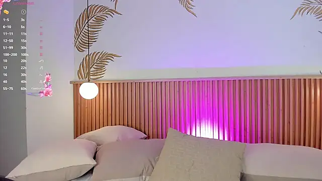 Snapshot of Valleriie_ chatting on February 9, 2026, 2:37 pm Valleriie online show from February 9, 2026, 2:37 pm