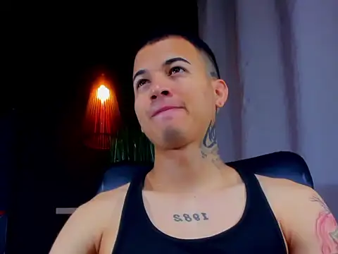 Snapshot of rocoo_santos chatting on April 29, 2026, 5:30 pm rocoo santos online show from April 29, 2026, 5:30 pm