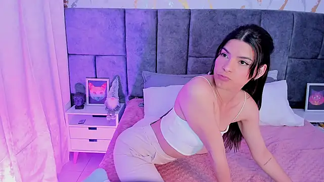 Astrid Velle online show from November 15, 2025, 3:54 am