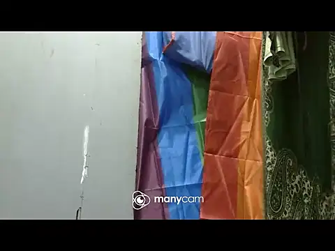 juicycum069 online show from November 16, 2025, 10:53 am