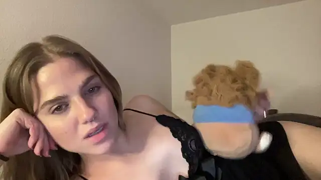 sweetceeme online show from February 9, 2026, 2:42 am