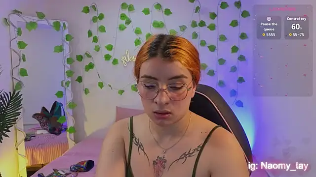 Snapshot of Naomy_tay1 chatting on September 13, 2025, 3:17 am Naomy tay1 online show from September 13, 2025, 3:17 am