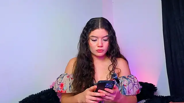 celestte evans 1 online show from October 7, 2025, 4:57 am