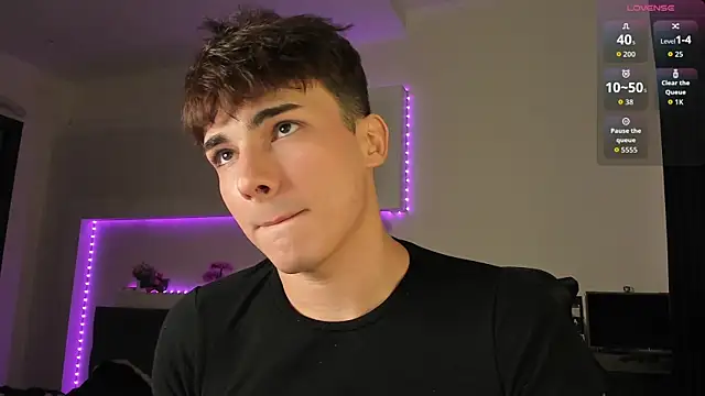 mystic evan online show from April 3, 2026, 6:47 pm