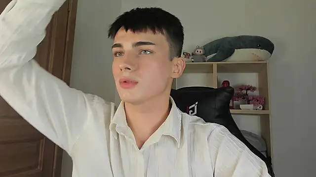 mystic evan online show from October 31, 2025, 12:18 am