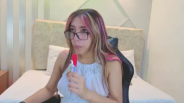 nami sweet  online show from November 6, 2025, 12:09 pm