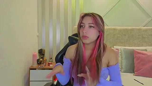 nami sweet  online show from October 24, 2025, 11:42 am