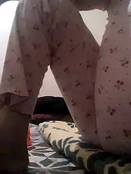 Snapshot of Dalo3a99sixi chatting on October 6, 2025, 9:59 pm Dalo3a99sixi online show from October 6, 2025, 9:59 pm