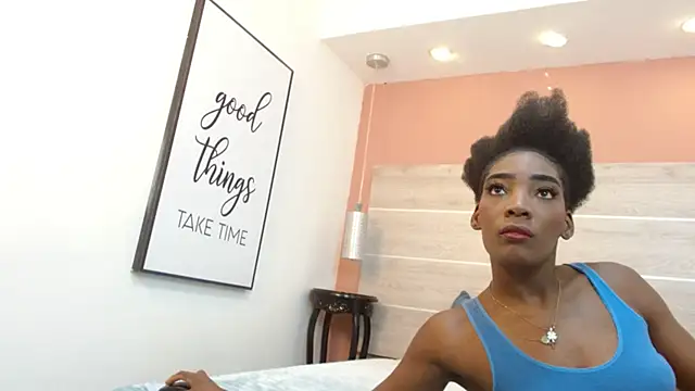 Snapshot of AlexandraCambell chatting on May 27, 2026, 7:54 pm AlexandraCambell online show from May 27, 2026, 7:54 pm
