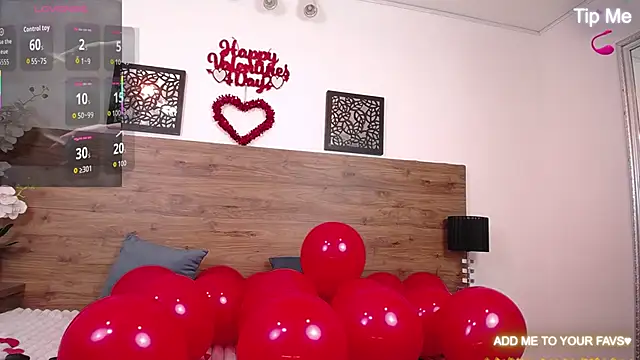 AlexandraCambell online show from February 13, 2026, 9:26 pm