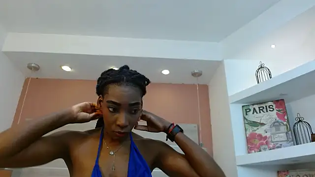 Snapshot of AlexandraCambell chatting on May 1, 2026, 7:41 pm AlexandraCambell online show from May 1, 2026, 7:41 pm