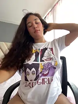 Snapshot of lana_rousse01 chatting on November 25, 2025, 3:34 pm lana rousse01 online show from November 25, 2025, 3:34 pm