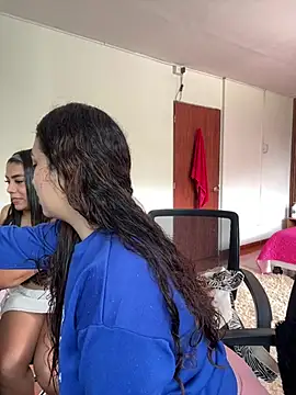 lana rousse01 online show from February 16, 2026, 2:05 pm