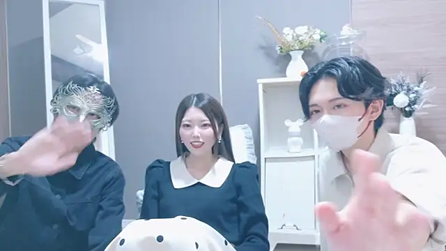 Reto-sama online show from October 14, 2025, 1:12 pm