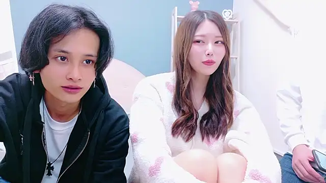 Reto-sama online show from November 18, 2025, 1:36 pm