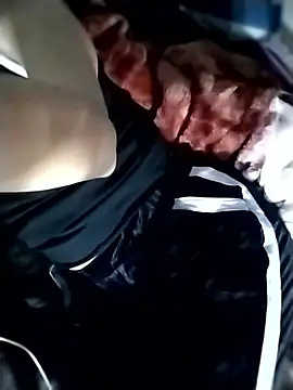 Minety473 online show from December 5, 2025, 2:04 pm