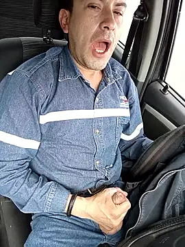 Blackaxes online show from September 17, 2025, 5:48 pm