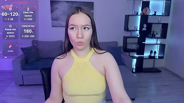 Snapshot of DaniCutie chatting on March 1, 2026, 11:10 am DaniCutie online show from March 1, 2026, 11:10 am