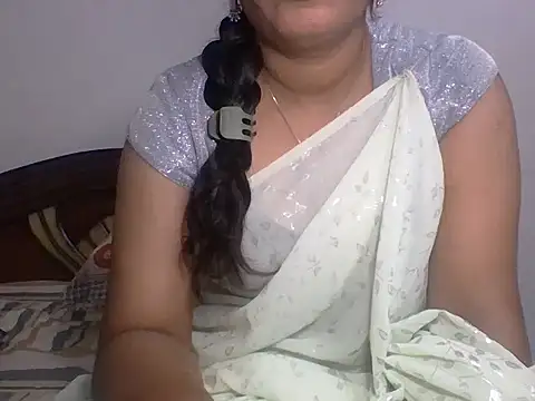Snapshot of anu-anu2002 chatting on June 10, 2026, 4:41 pm anu-anu2002 online show from June 10, 2026, 4:41 pm