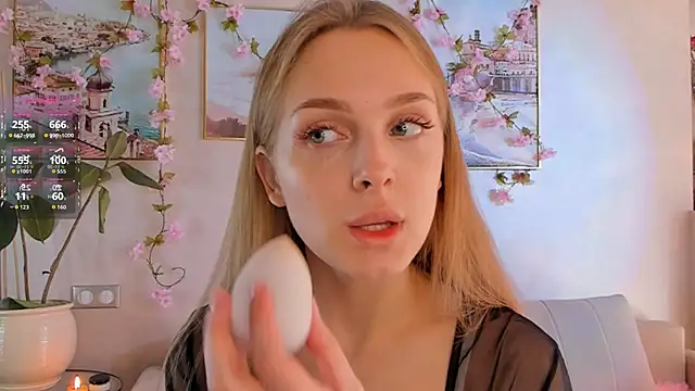 CindyGreen online show from October 22, 2025, 6:46 am