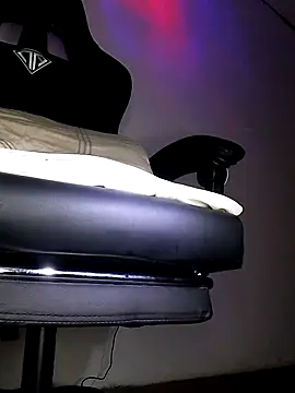 Snapshot of Bosssweet22cm chatting on November 20, 2025, 11:47 pm Bosssweet22cm online show from November 20, 2025, 11:47 pm