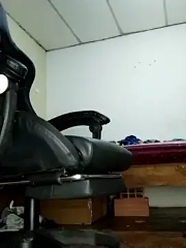 Snapshot of Bosssweet22cm chatting on December 13, 2025, 8:04 pm Bosssweet22cm online show from December 13, 2025, 8:04 pm