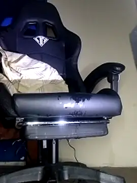 Snapshot of Bosssweet22cm chatting on November 28, 2025, 4:51 pm Bosssweet22cm online show from November 28, 2025, 4:51 pm