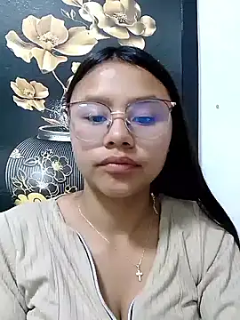 SofieLove 01 online show from December 23, 2025, 8:46 am